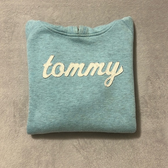 Hoodie / Sweater / Zip up Bundle Adidas & Tommy Hilfiger - Picture 5 of 9
